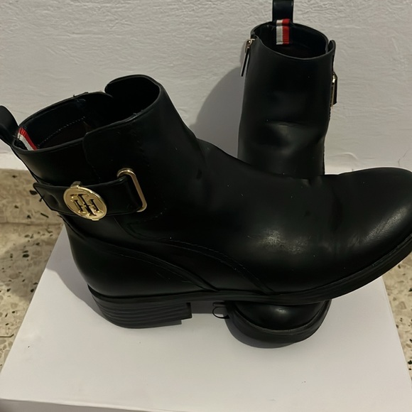 Tammy Hilfiger Boots - Picture 2 of 6